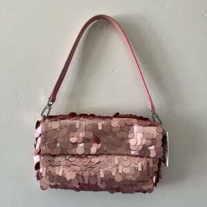 SOLD - cross listed

STAUD TIMMY SEQUIN BEADED SHOULDER BAG - CHERRY BLOSSOM